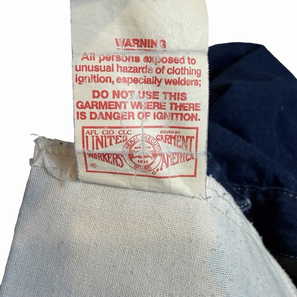 VTG Carhartt B95 Carpenter Jeans USA Made Dark Wash Denim 30x32 RN14806 (32x34) - Picture 4 of 11